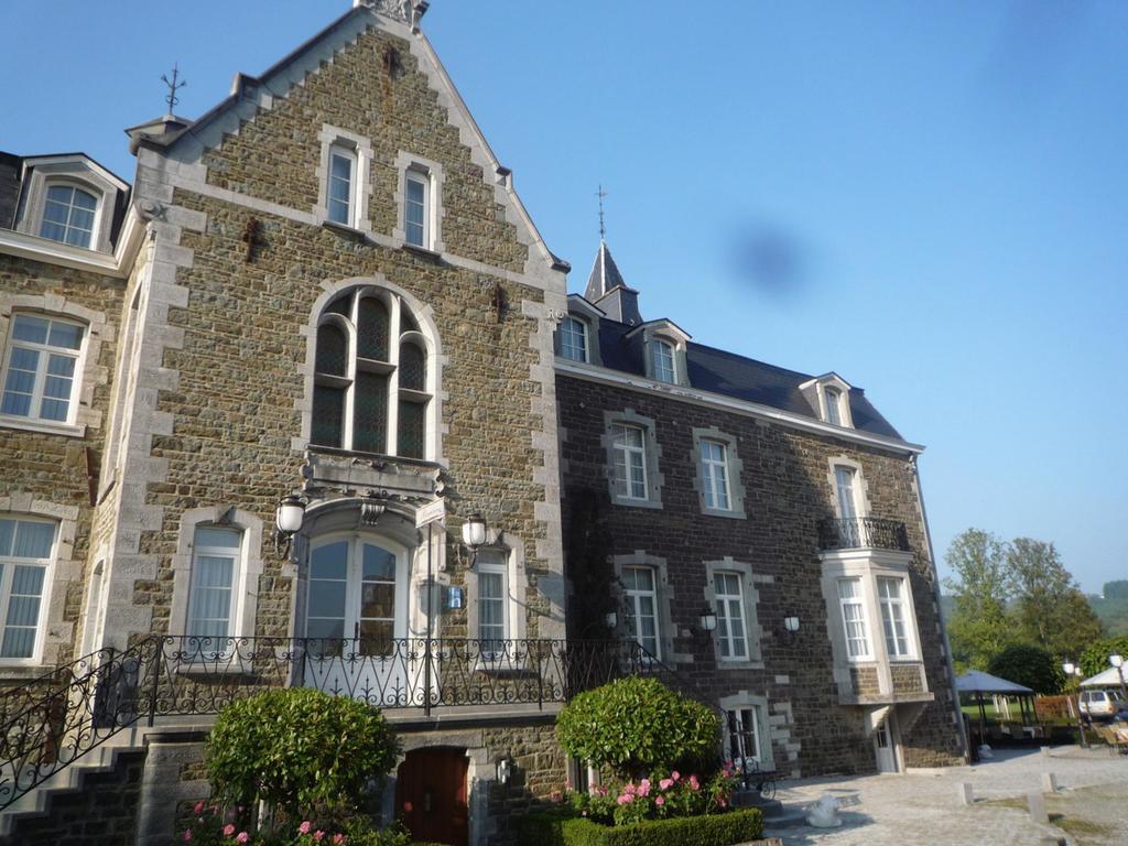 Le Chateau De Rendeux Екстериор снимка